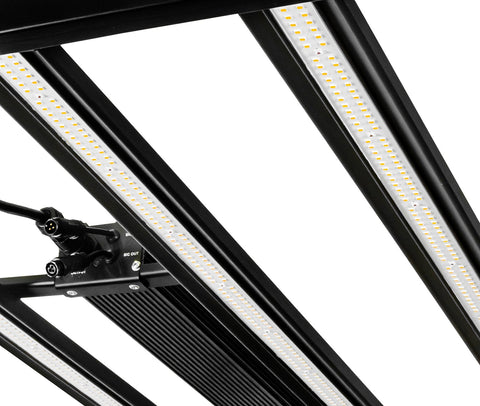 Lumatek Apollo 550W – LED-Bar Leuchte